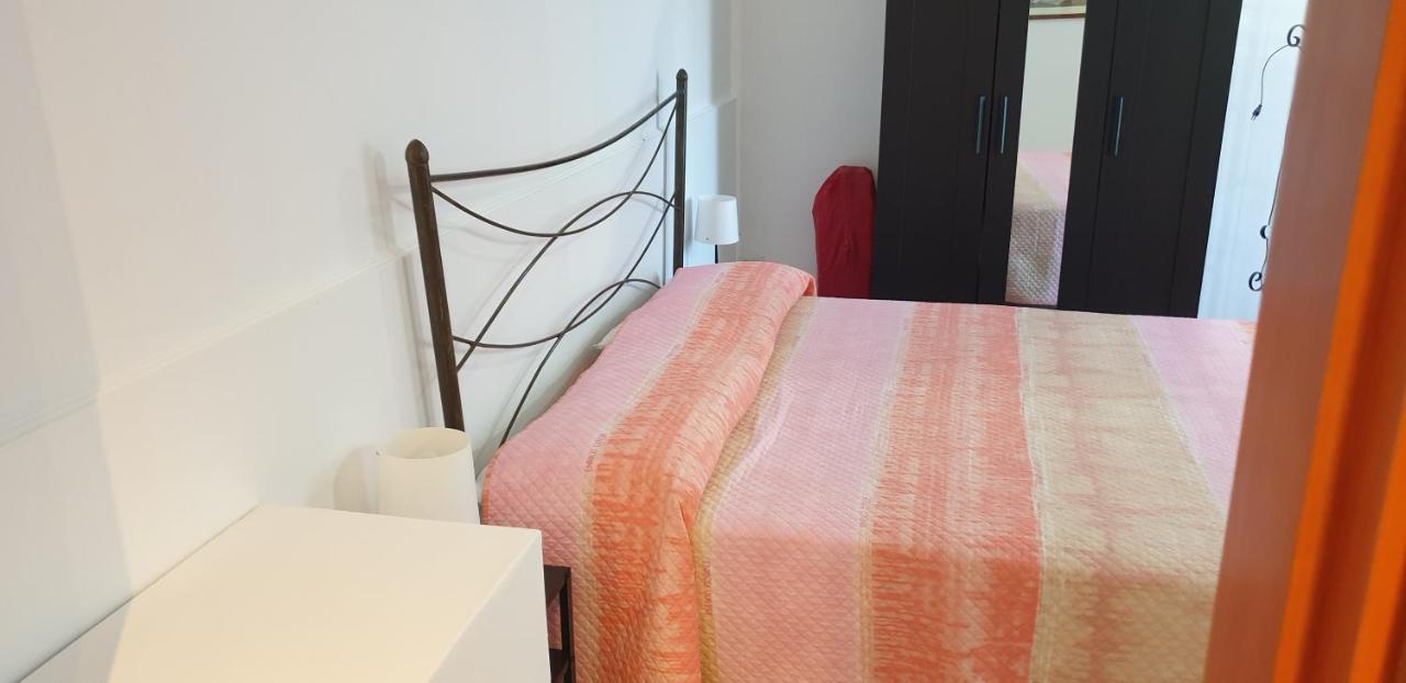 피에디몬테 에트네오 Casa Vacanza Etna Evergreen 빌라 외부 사진